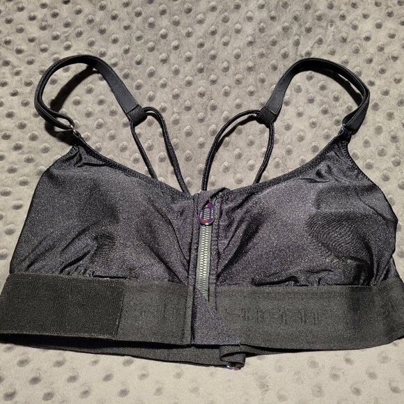 Shefit Bikini Top - Picture 2 of 5